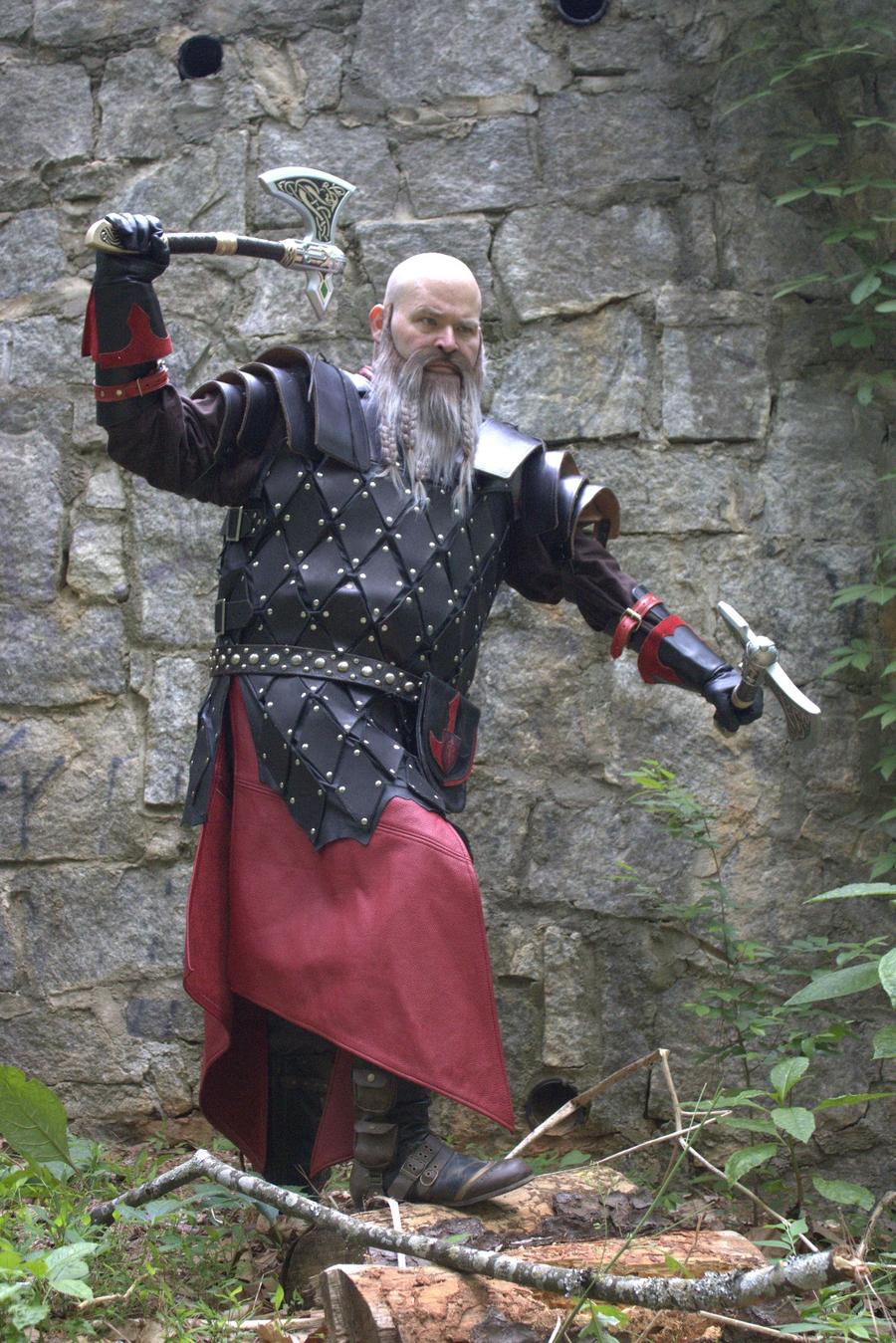Dwarf warrior with axe